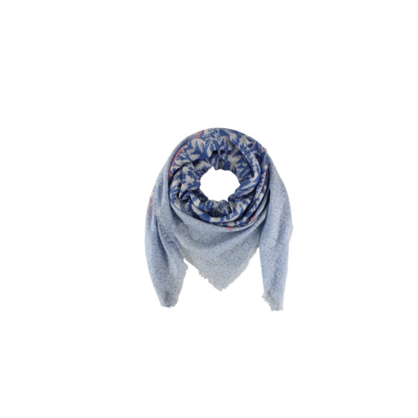 Blauer Schal mit Muster